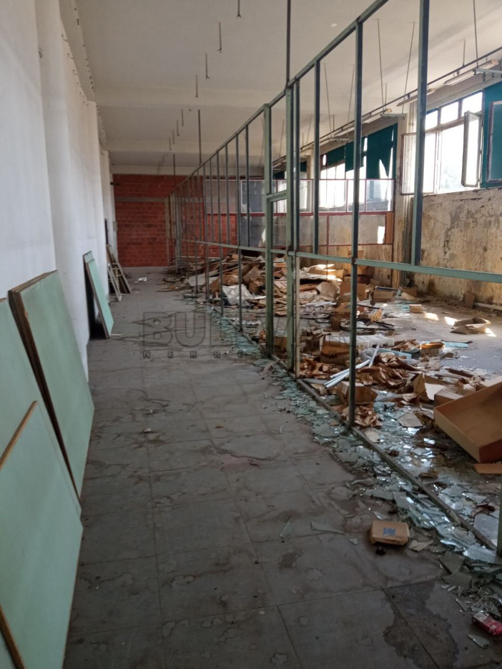 Slika 1 - Bulevar svetog cara,  Lokal za izdavanje, 1260m2, 1.890€