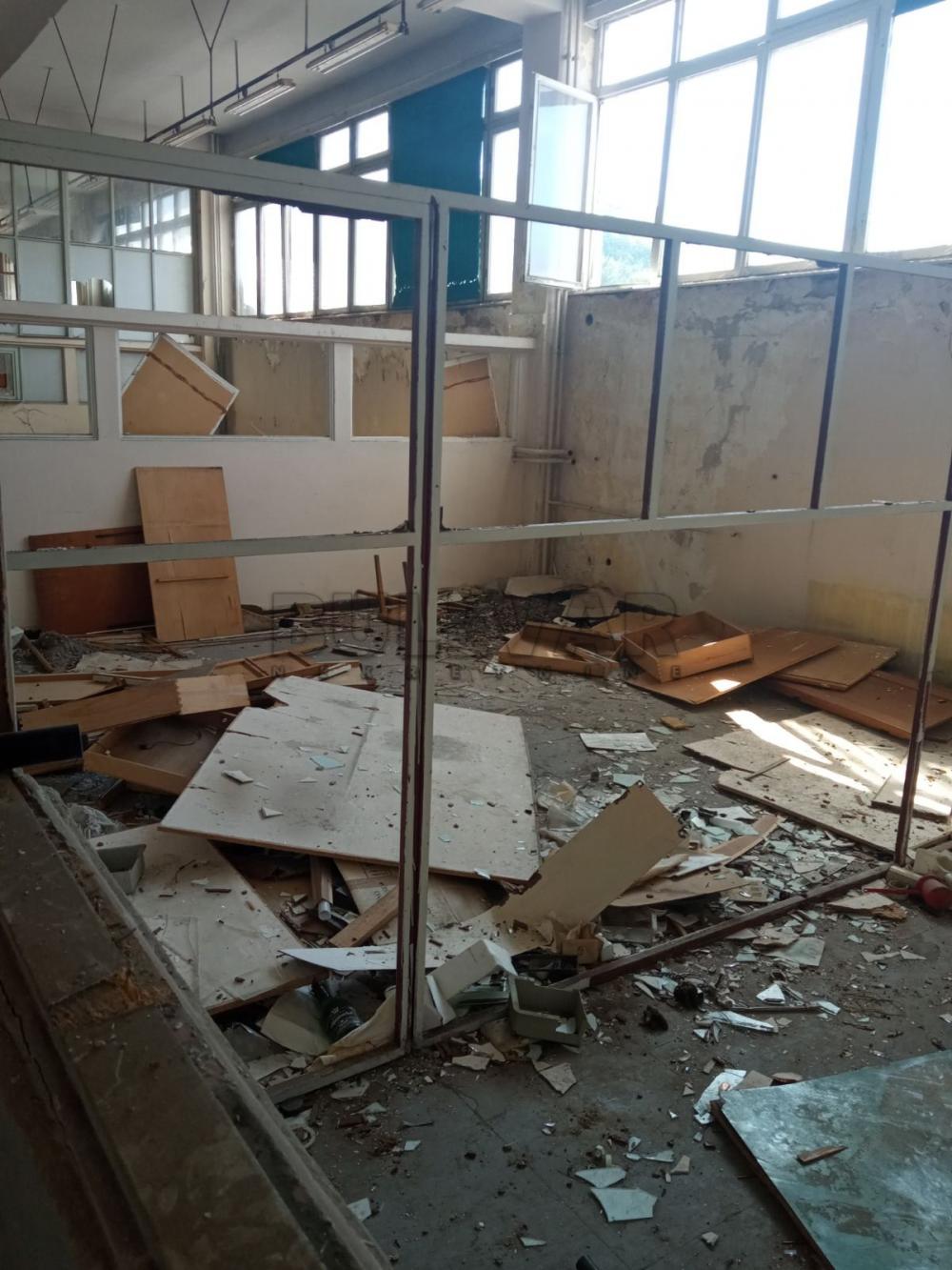 Slika 2 - Bulevar svetog cara,  Lokal za izdavanje, 1260m2, 1.890€