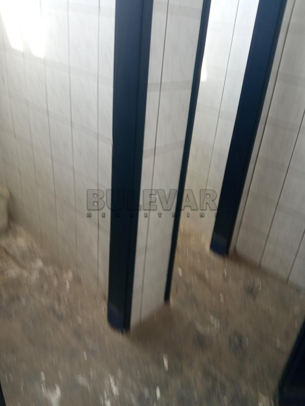 Slika 9 - Bulevar svetog cara,  Lokal za izdavanje, 1260m2, 1.890€