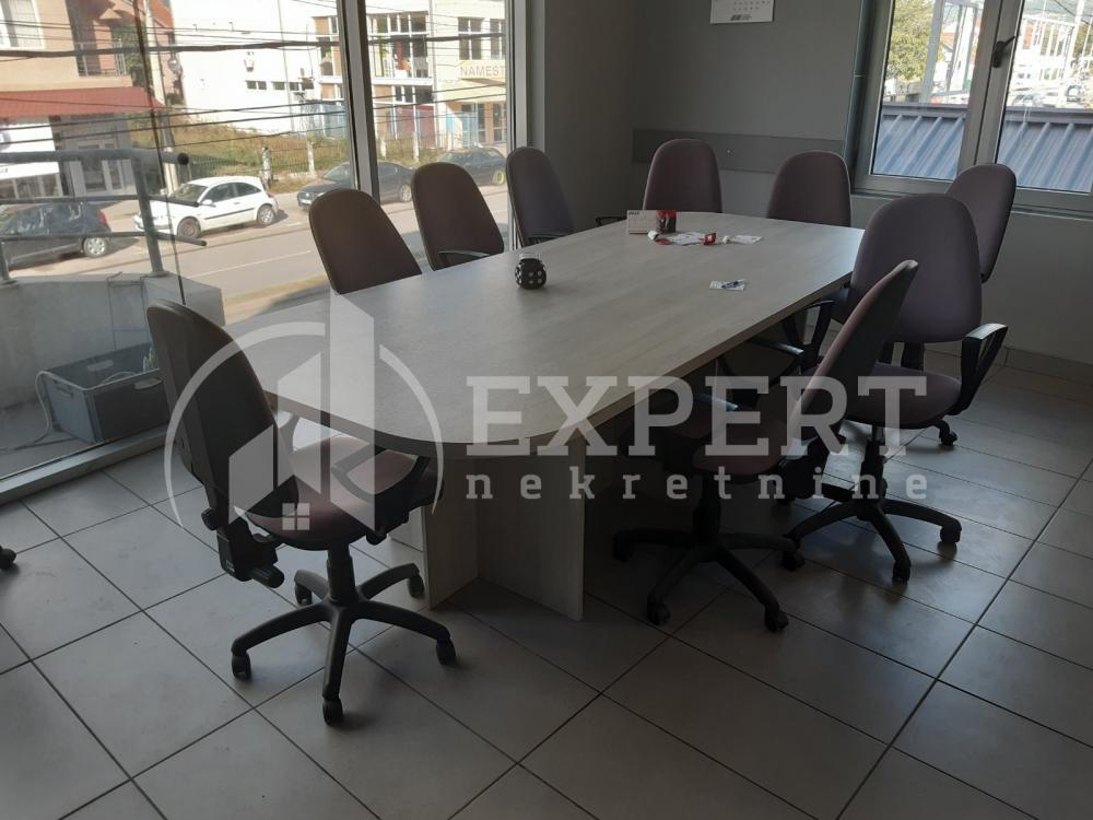 Glavna slika -Knjaževačka,  Lokal za izdavanje, 212m2, 1.250€