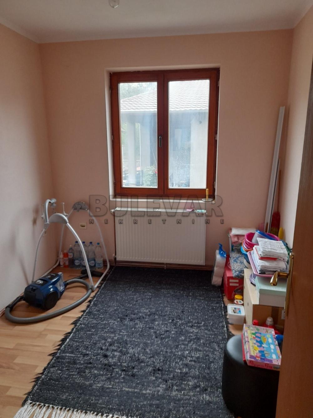 Slika 7 - Gabrovac,  Kuća na prodaju, 420m2, 230.000€