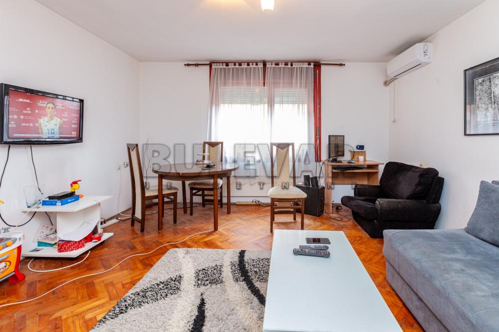 Slika 1 - Igmanska, Dvoiposoban stan na prodaju, 88m2, 77.350€