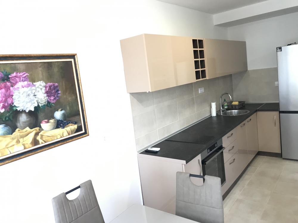 Slika 7 - Maksima Gorkog, Trosoban stan za izdavanje, 80m2, 700€