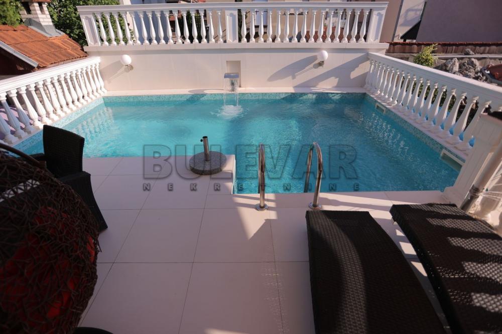 Slika 11 - Despota Djurdja,  Kuća na prodaju, 332m2, 412.400€