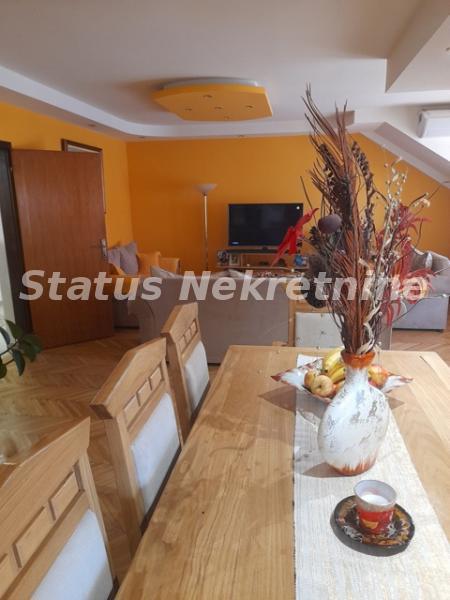 Slika 1 -  Kuća na prodaju, 400m2, 595.000€