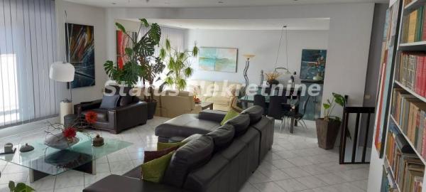 Slika 2 -  Kuća na prodaju, 300m2, 470.710€