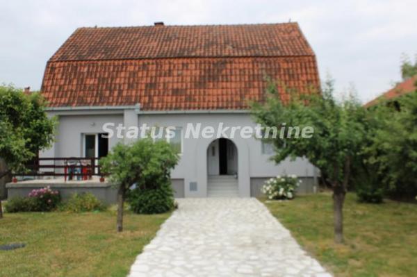 Glavna slika - Kuća na prodaju, 242m2, 236.900€