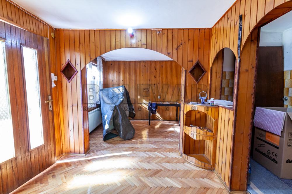 Slika 1 - Ivana Milutinovića, Kuća na prodaju, 85m2, 80.000€