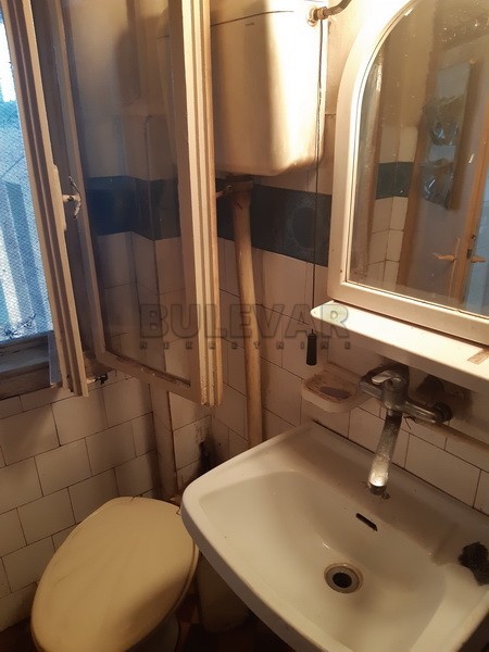 Slika 9 - Gavrila Principa,  Kuća na prodaju, 88m2, 52.000€