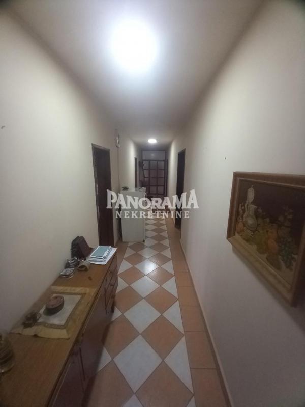 Slika 11 - Nikolaja Velimirovića,  Kuća na prodaju, 700m2, 750.000€