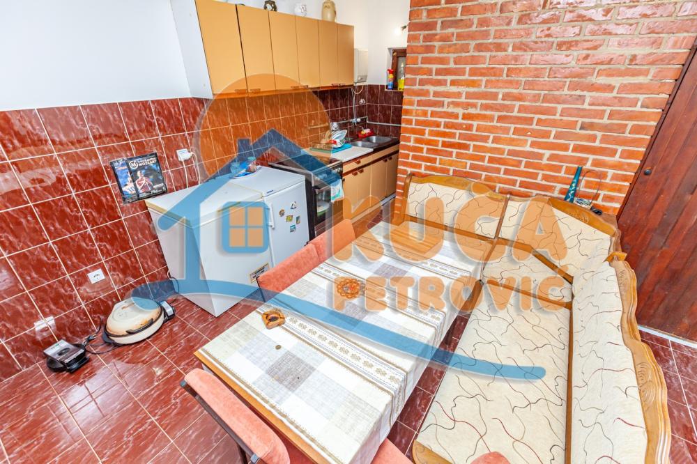 Slika 5 - Novo selo,  Kuća na prodaju, 300m2, 217.000€