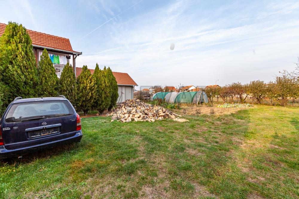 Slika 1 - Novo selo,  Kuća na prodaju, 300m2, 217.000€