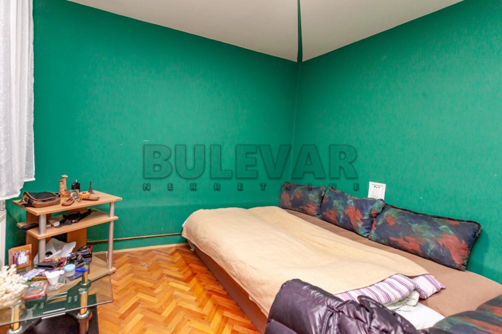 Slika 7 - Novo selo,  Kuća na prodaju, 300m2, 217.000€