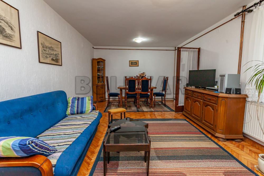 Slika 3 - Novo selo,  Kuća na prodaju, 300m2, 217.000€