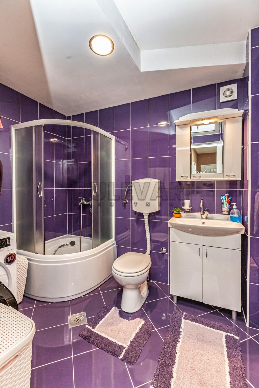 Slika 8 - Vase Smajevića,  Kuća na prodaju, 290m2, 310.000€