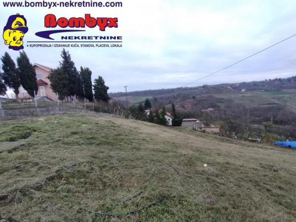 Slika 1 -  Plac na prodaju, Sremska Kamenica, , 430.000€