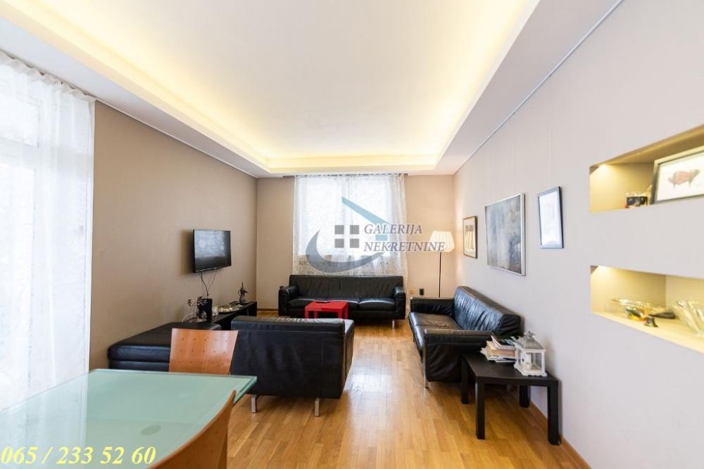 Glavna slika -Nerodimska,  Kuća na prodaju, 491m2, 699.000€