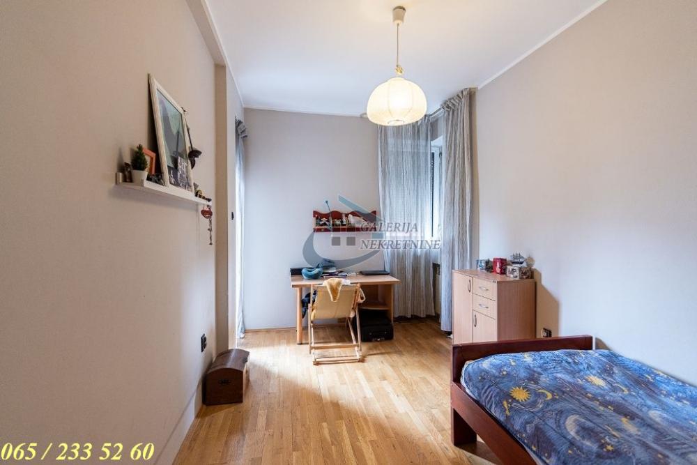 Slika 9 - Nerodimska,  Kuća na prodaju, 491m2, 699.000€