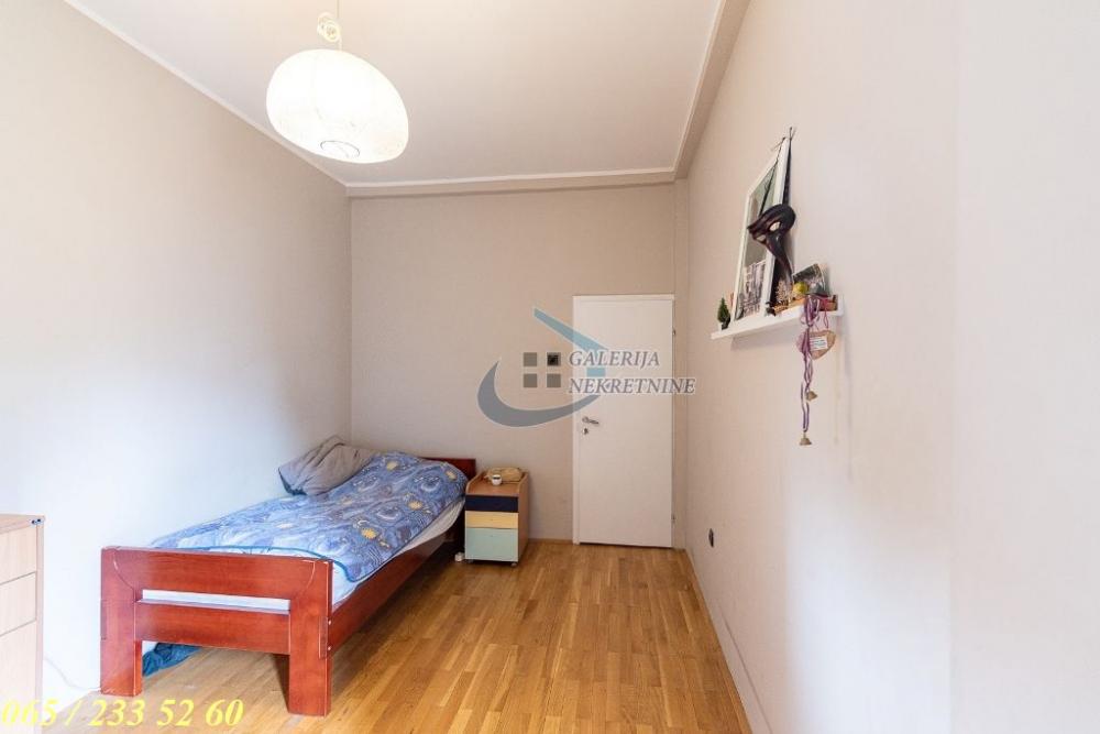 Slika 8 - Nerodimska,  Kuća na prodaju, 491m2, 699.000€