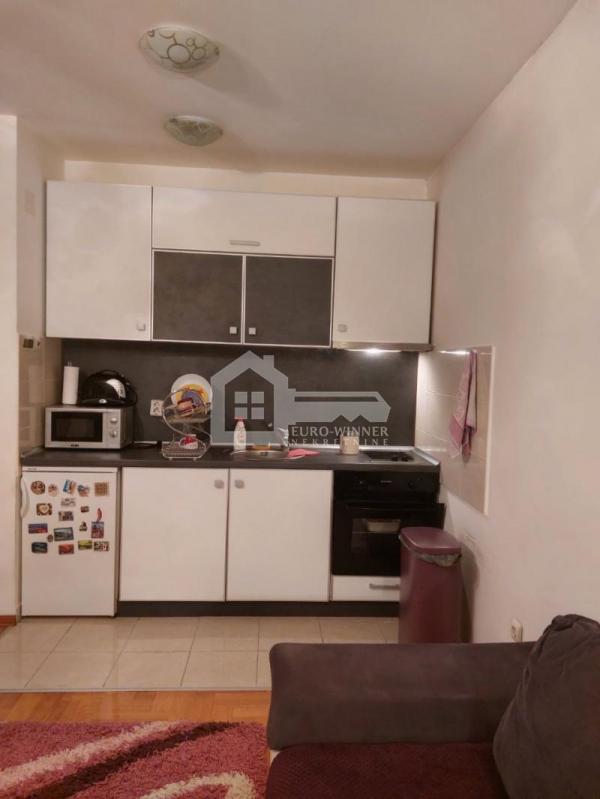 Slika 3 - Stojana Stoleta Aranđelovića, Jednosoban stan za izdavanje, 34m2, 400€