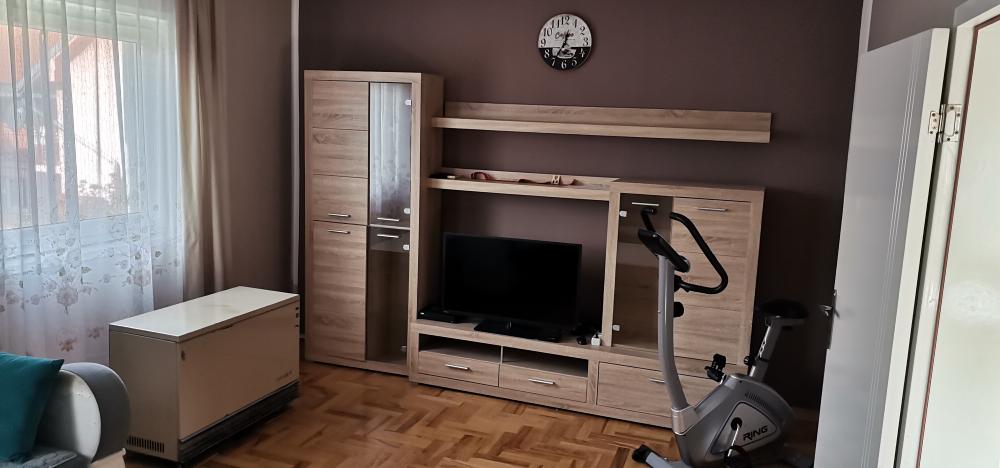 Slika 8 - Četvoroiposoban stan za izdavanje, 120m2, 800€