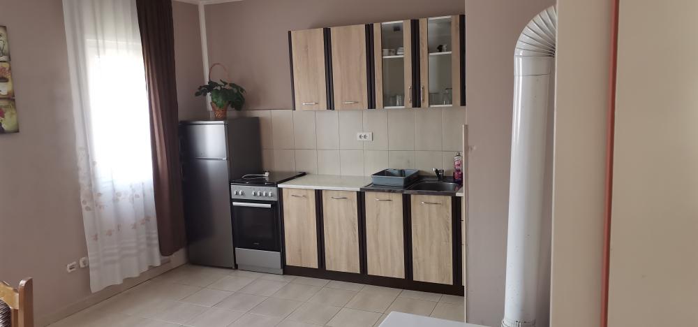 Slika 1 - Četvoroiposoban stan za izdavanje, 120m2, 800€