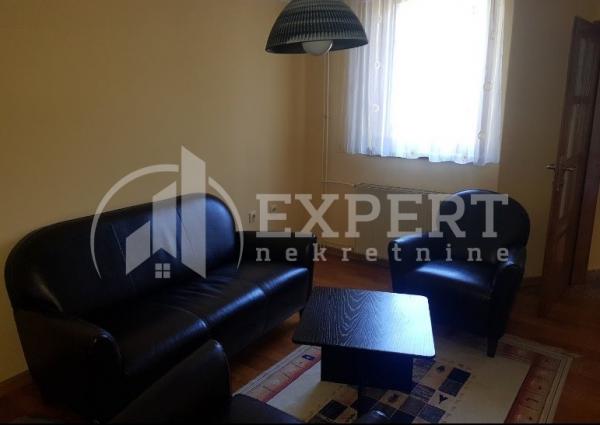 Slika 9 - Jesenjinova,  Kuća za izdavanje, 280m2, 1.150€