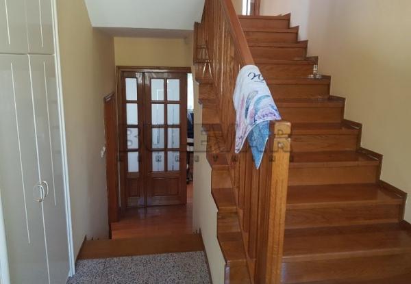 Slika 8 - Jesenjinova,  Kuća za izdavanje, 280m2, 1.150€