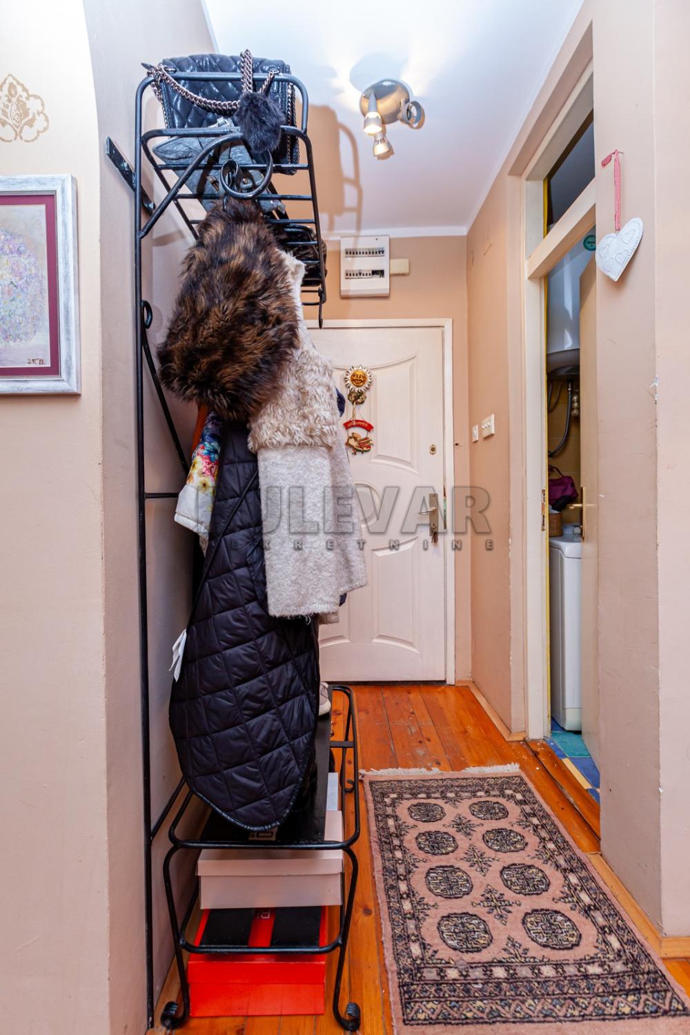 Slika 11 - Rentgenova, Trosoban stan na prodaju, 95m2, 90.000€