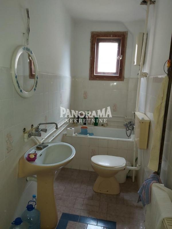 Slika 11 - Lipovički put,  Kuća na prodaju, 223m2, 255.000€