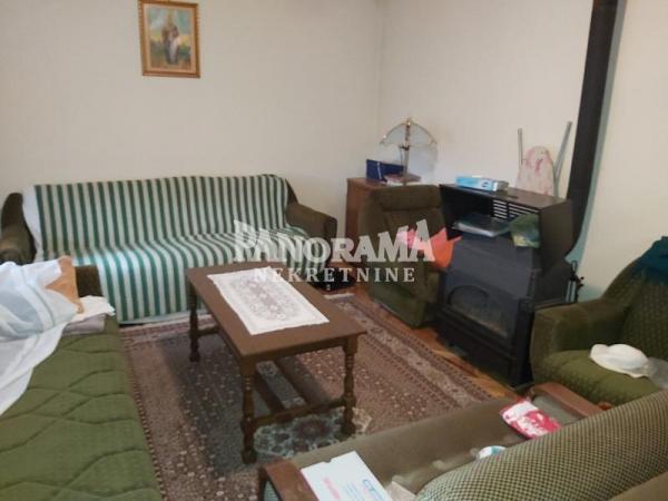 Slika 3 - Lipovički put,  Kuća na prodaju, 223m2, 255.000€