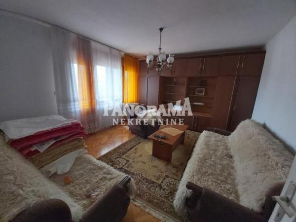 Glavna slika -Lipovički put,  Kuća na prodaju, 223m2, 255.000€