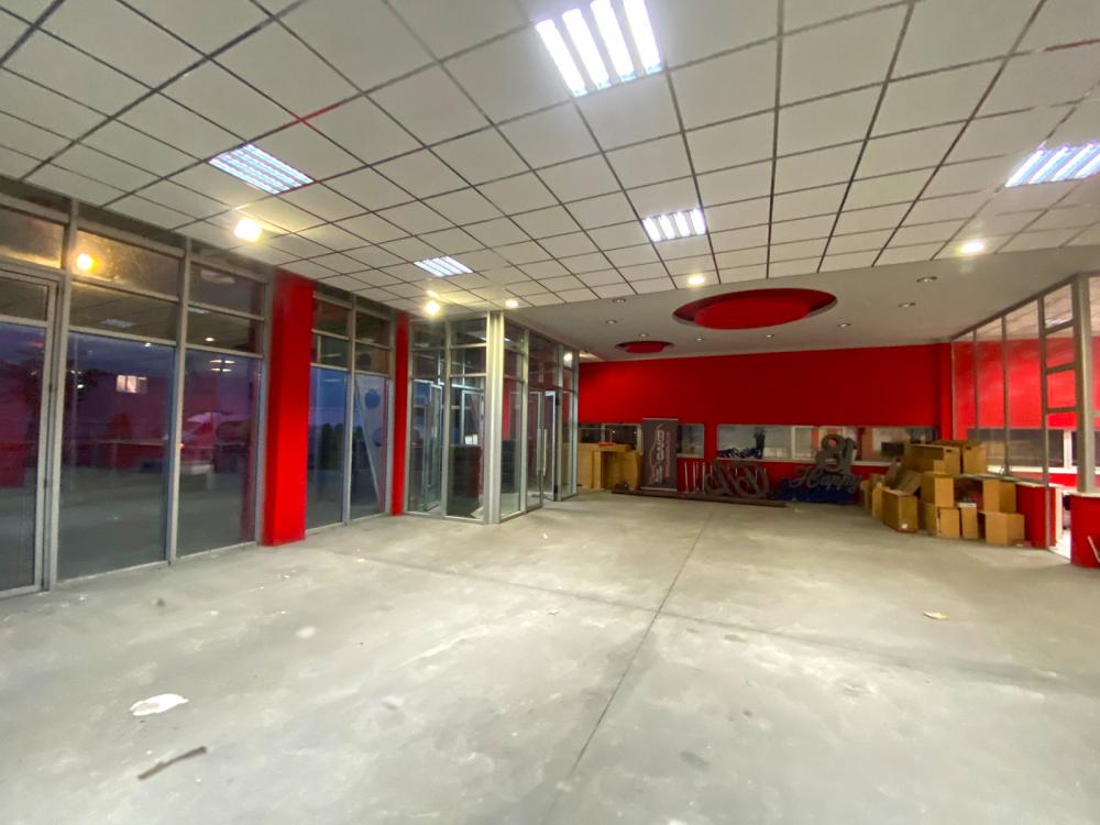 Slika 0 - Mramorsko brdo bb,  Kuća za izdavanje, 800m2, 1.500€