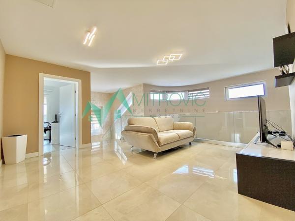 Slika 9 -  Kuća na prodaju, 270m2, 530.000€