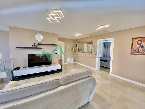 Slika 10 -  Kuća na prodaju, 270m2, 530.000€