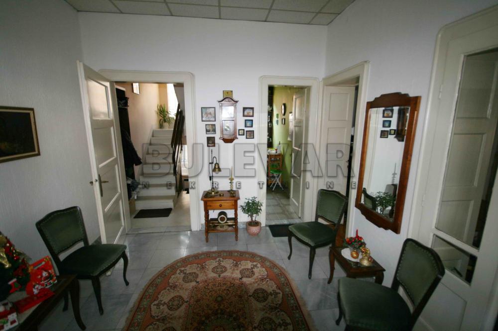 Slika 4 - Jeronimova,  Kuća na prodaju, 275m2, 330.000€