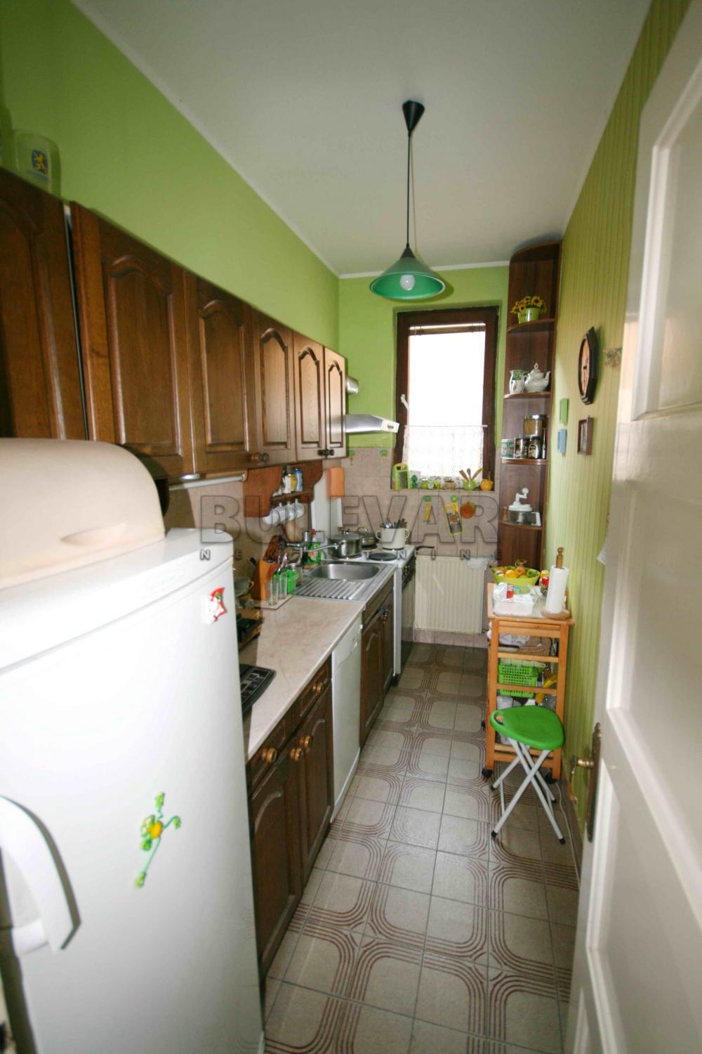 Slika 10 - Jeronimova,  Kuća na prodaju, 275m2, 330.000€