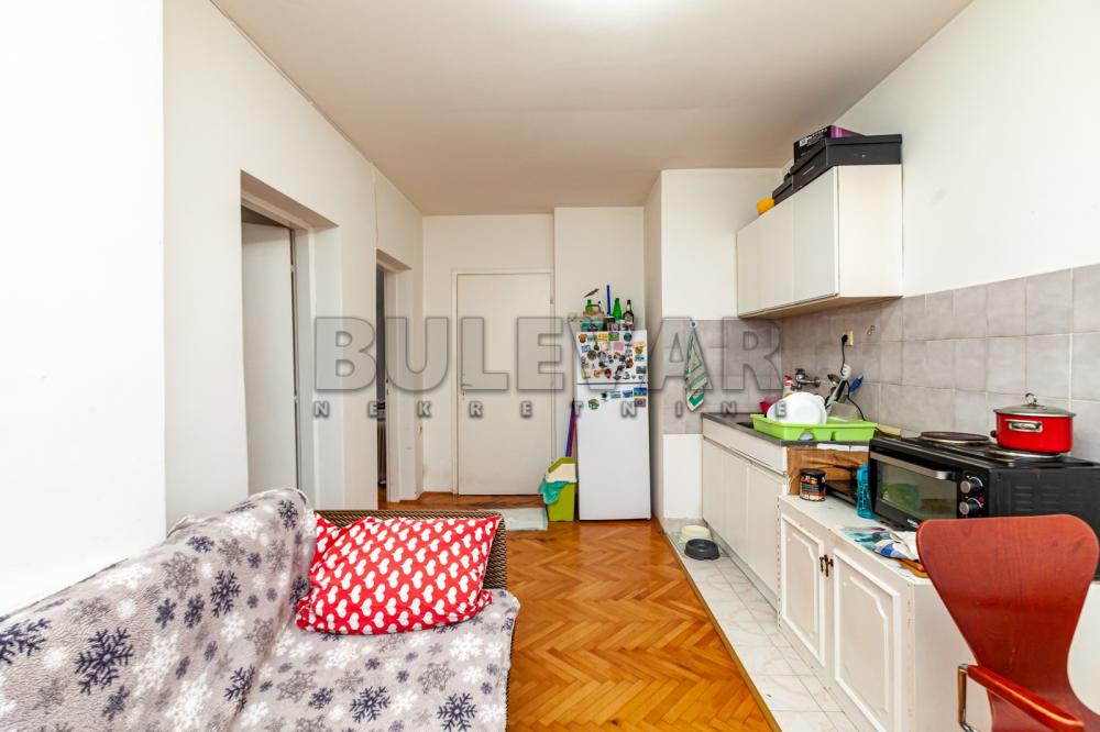 Slika 2 - Nikole Kopernika, Dvoiposoban stan na prodaju, 42m2, 55.000€