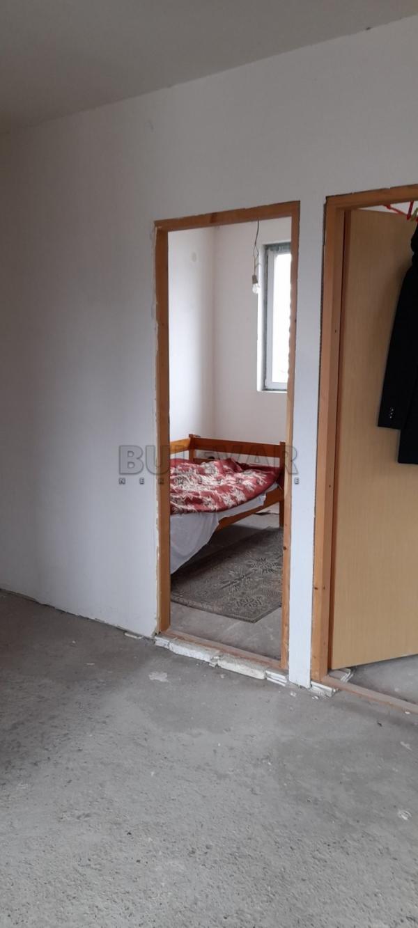 Slika 6 - Pasi poljana, Četvorosoban stan na prodaju, 112m2, 44.800€