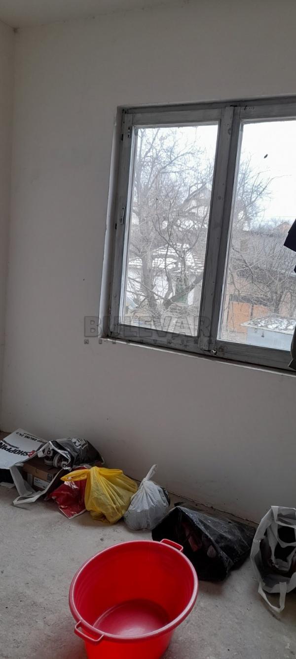 Slika 5 - Pasi poljana, Četvorosoban stan na prodaju, 112m2, 44.800€