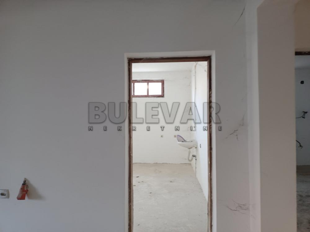 Slika 2 - Novo selo,  Lokal za izdavanje, 312m2, 1.000€