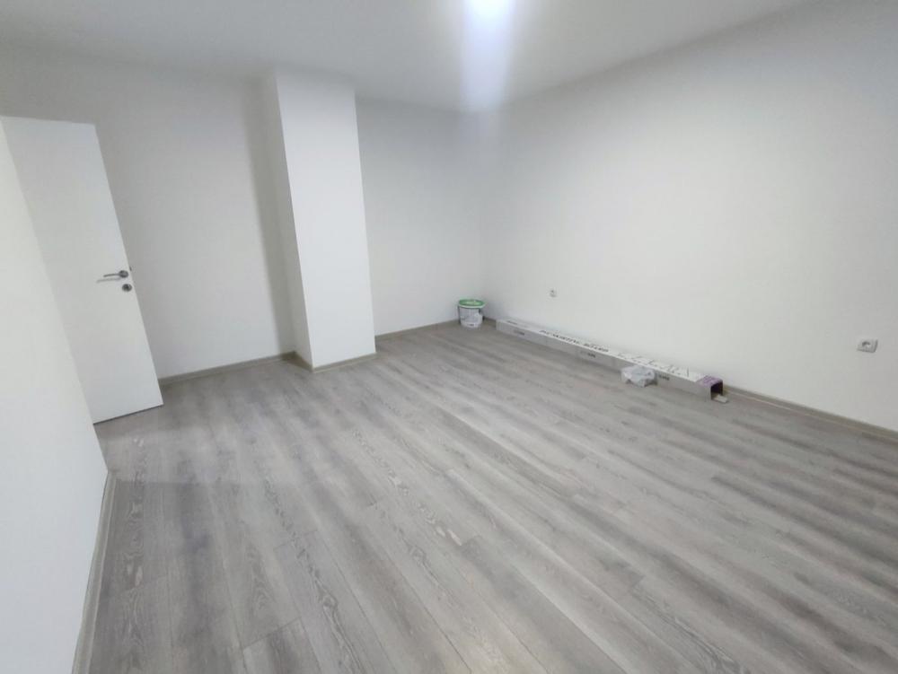 Slika 2 - Bulevar Cara Lazara, Trosoban stan na prodaju, 66m2, 145.000€