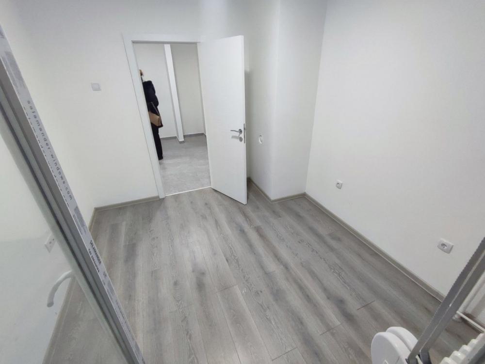 Slika 6 - Bulevar Cara Lazara, Trosoban stan na prodaju, 66m2, 145.000€