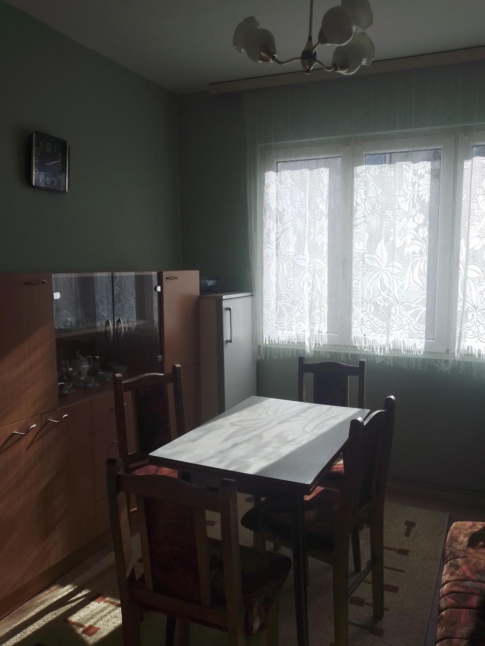 Slika 0 - Sremska, Jednoiposoban stan za izdavanje, 42m2, 250€