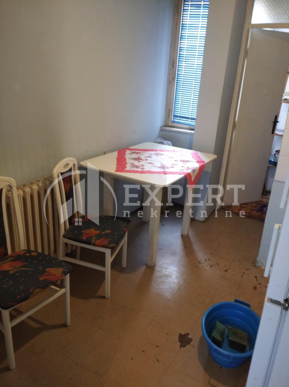 Slika 8 - Cara Dušana, Dvosoban stan na prodaju, 66m2, 144.000€