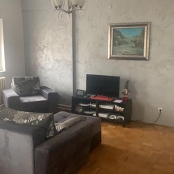 Slika 0 - Vojvodjanska 111, Jednoiposoban stan za izdavanje, 57m2, 700€