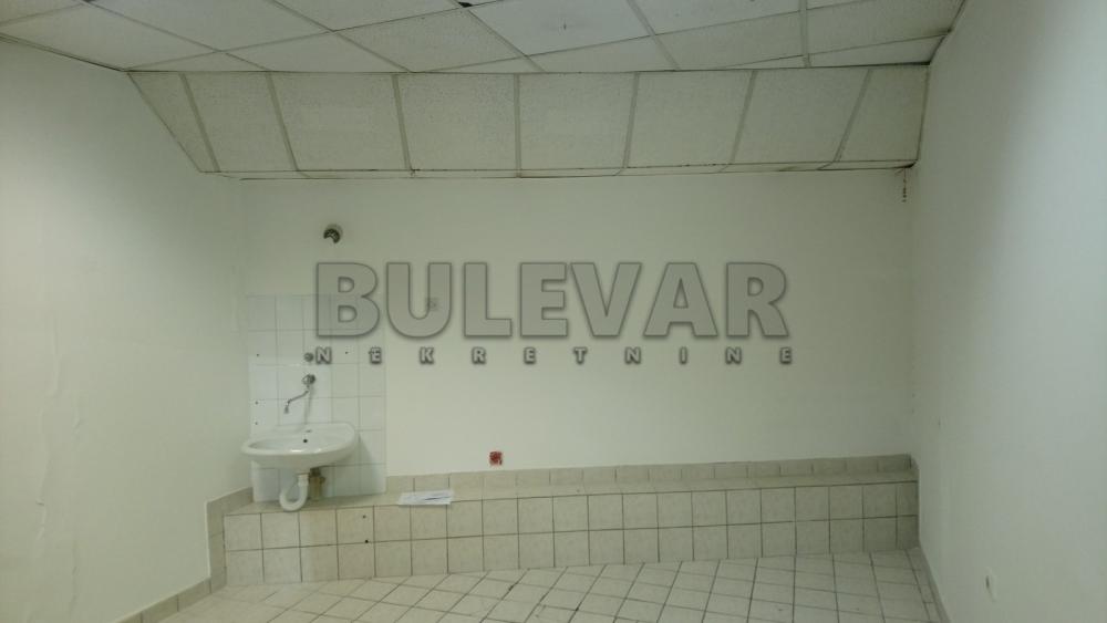 Slika 7 - Obrenovićeva,  Lokal na prodaju, 16m2, 27.000€