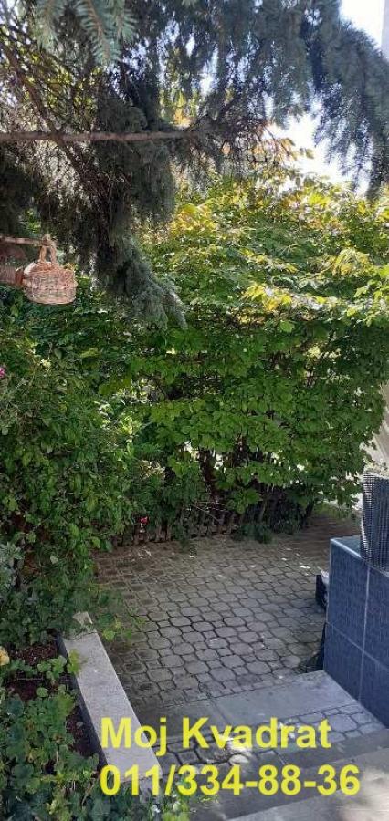 Slika 1 -  Kuća na prodaju, 550m2, 1.800.000€