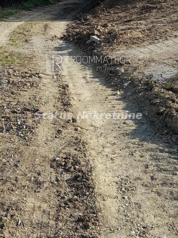 Slika 8 -  Plac na prodaju, Sremska kamenica - Popovica, , 45.000€