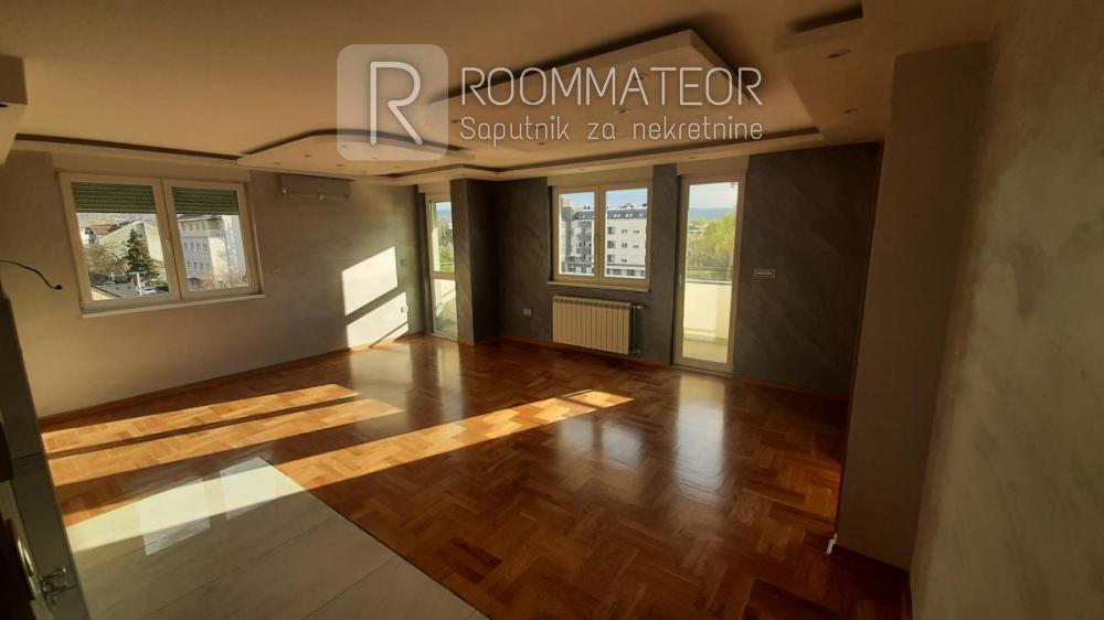 Glavna slika -Trosoban stan na prodaju, 71m2, 168.000€